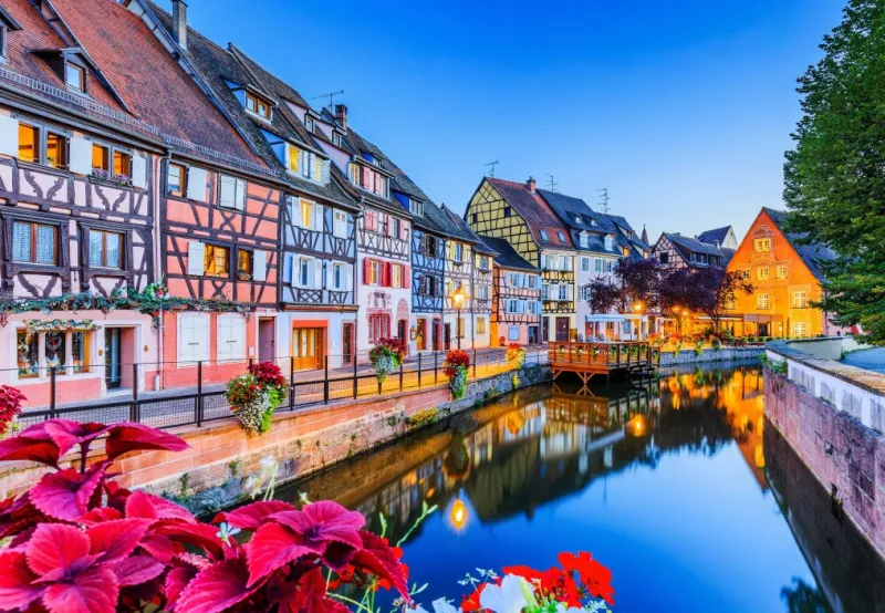 Bluebird Puzzle - Colmar, France - 1000 Piece Jigsaw Puzzle Fashion