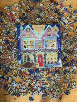 Gibsons - Home for Christmas - 500 Piece Jigsaw Puzzle Online