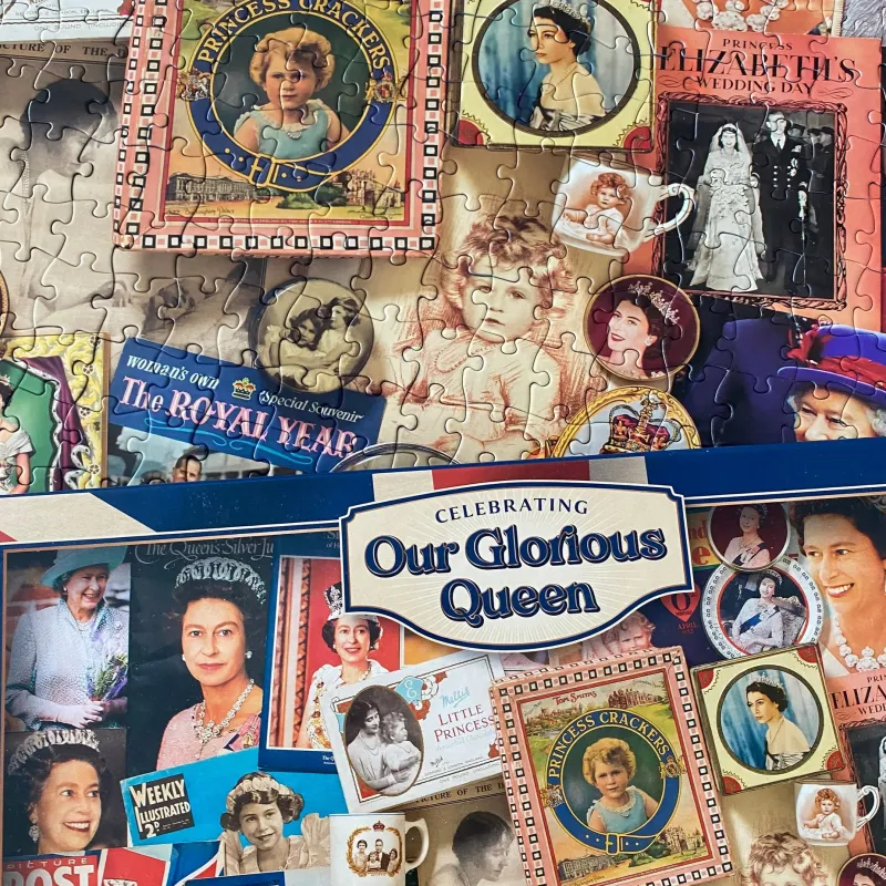 Gibsons - Our Glorious Queen - 500XL Piece Jigsaw Puzzle Sale