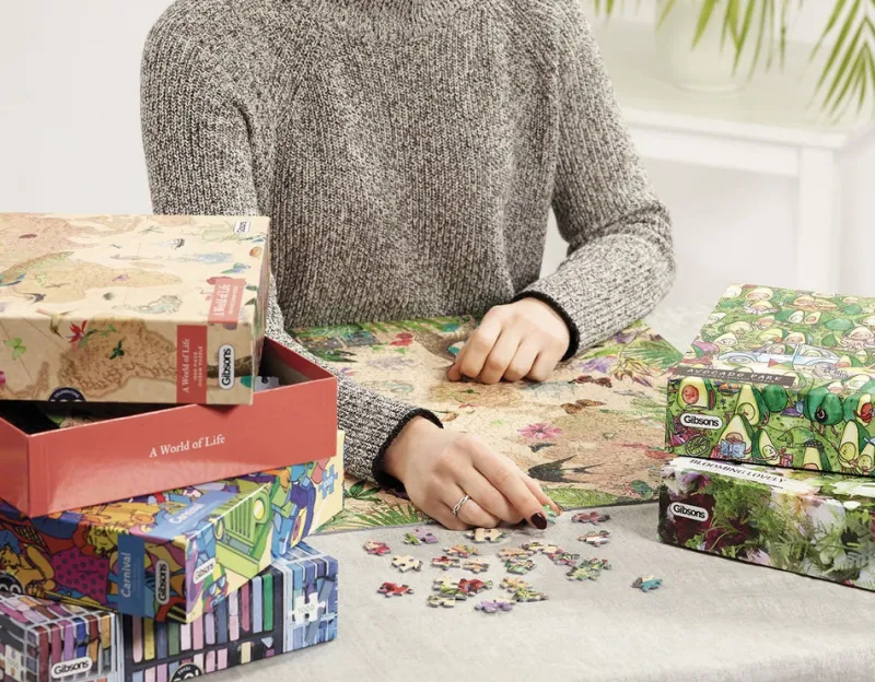 Gibsons - World of Life - 1000 Piece Jigsaw Puzzle Outlet