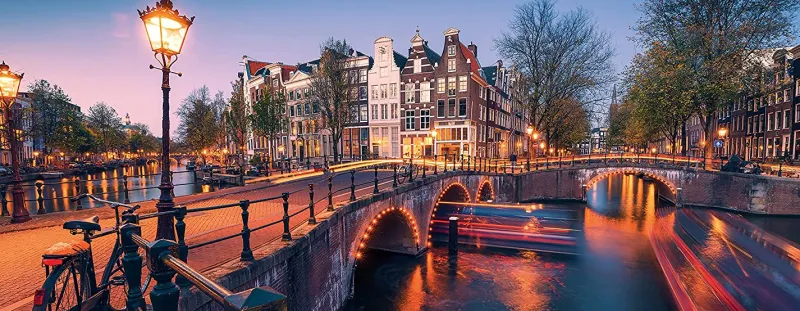 Ravensburger - Evening in Amsterdam - 1000 Piece Jigsaw Puzzle Clearance
